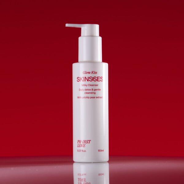 Skinsses Ph-irst Love Milky Cleanser